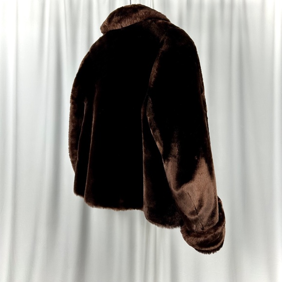 Vintage 1960’s Short Beaver Shearling Fur Coat in Dark Chocolate Brown • Medium - Picture 14 of 15